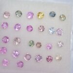 Lot safire multicolore 3.2-3.4