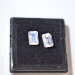 Pereche moonstone fatetat emerald