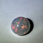 Opal rotund calitate foarte buna