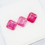 Lot rubine emerald cut