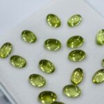 Peridot cabochon premium 4x6mm