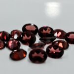 Lot granate ovale 4x3mm - 10x8mm
