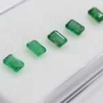 Smaralde emerald cut 6x4.5mm