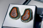 Pereche geode mici