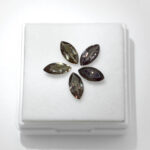 Granate color change marquise 7x3.5mm