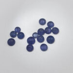Tanzanite cabochon 4-4.5mm